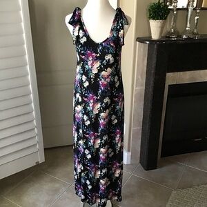 Floral Maxi Sundress Junior SMALL Sleeveless Shoulder Tie Stretch Poof New York